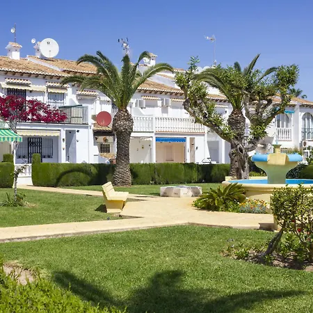 Pink Palm Apartment *